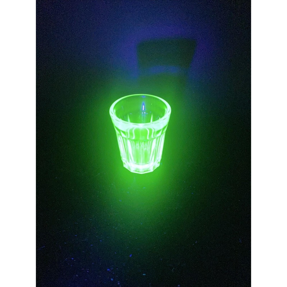 VTG Uranium Shot Glass -Smooth Green Depression Glass -Glows Under UV